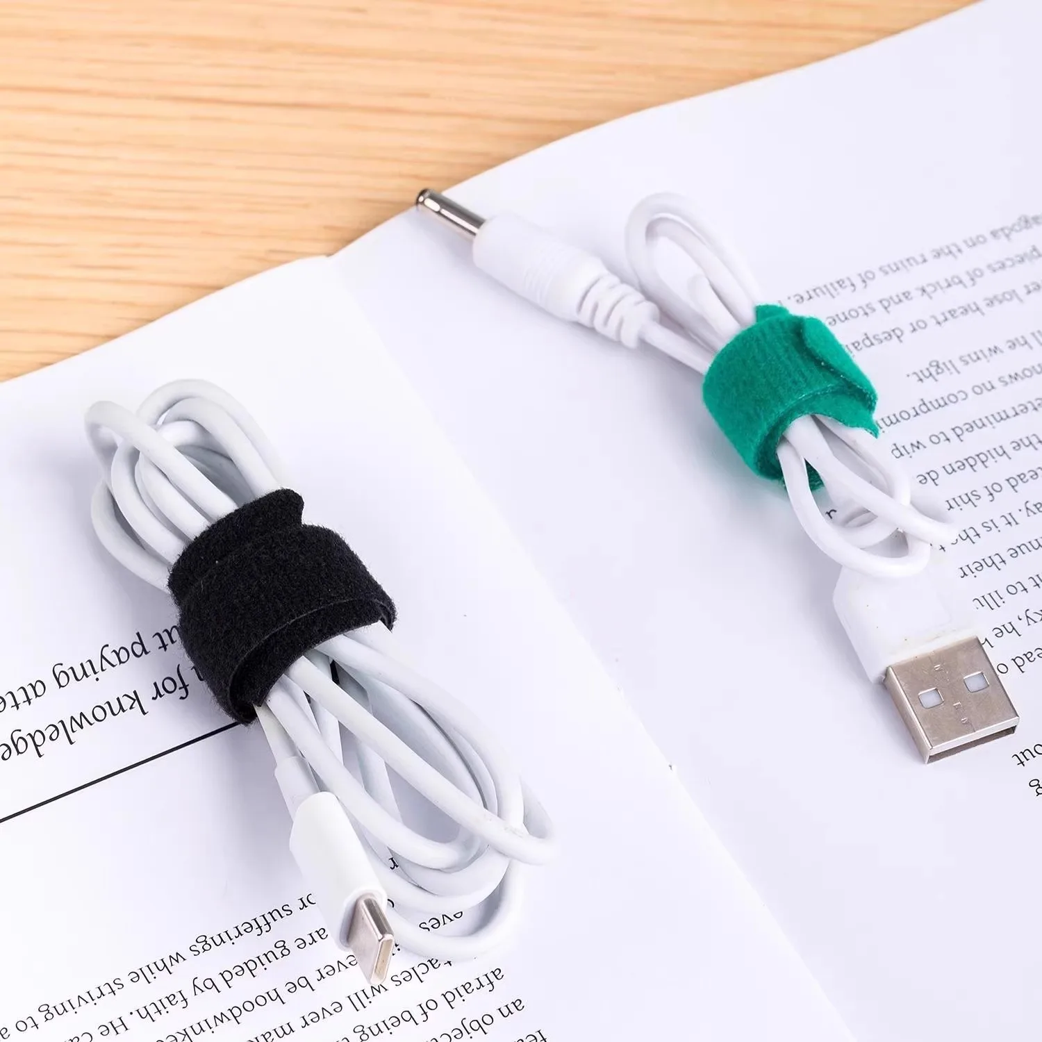 ตัวจัดระเบียบสายเคเบิลแบบใช้ซ้ - Velcro Hook Loop บทวิจารณ์และราคา