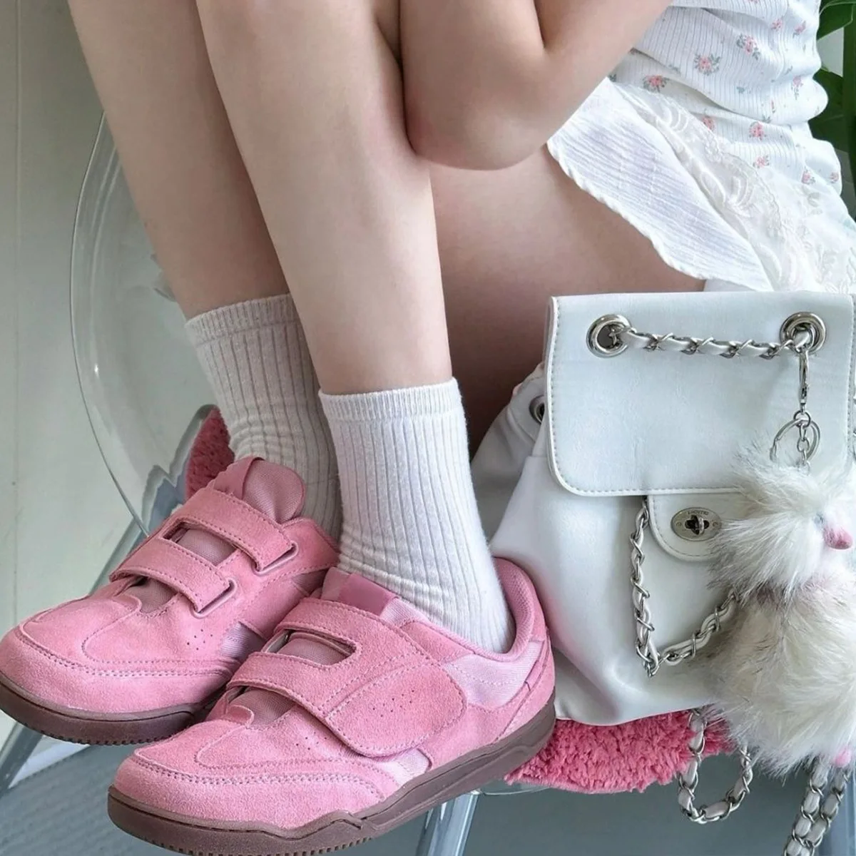 รองเท้าผ้าใบแบบสวมสำหรับผู้หญิ - Velcro Hook Loop บทวิจารณ์และราคา